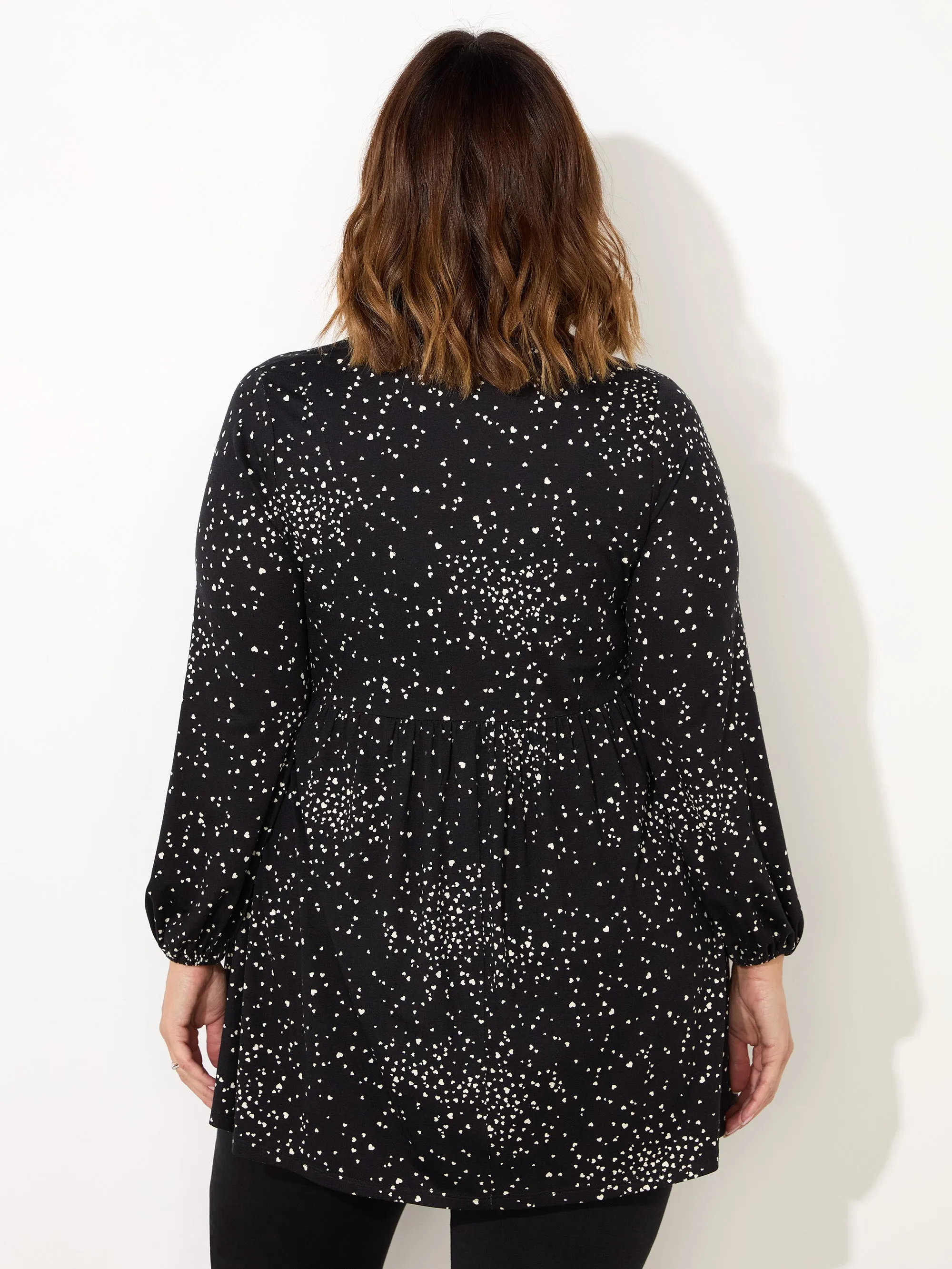 Black Heart Print Gathered V-Neck Tunic