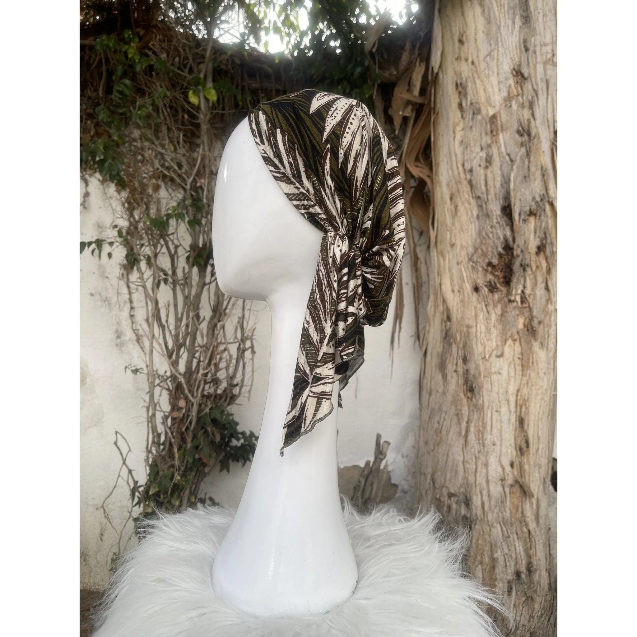 Pre Tied Tichel, Stretchy - Olive Branches