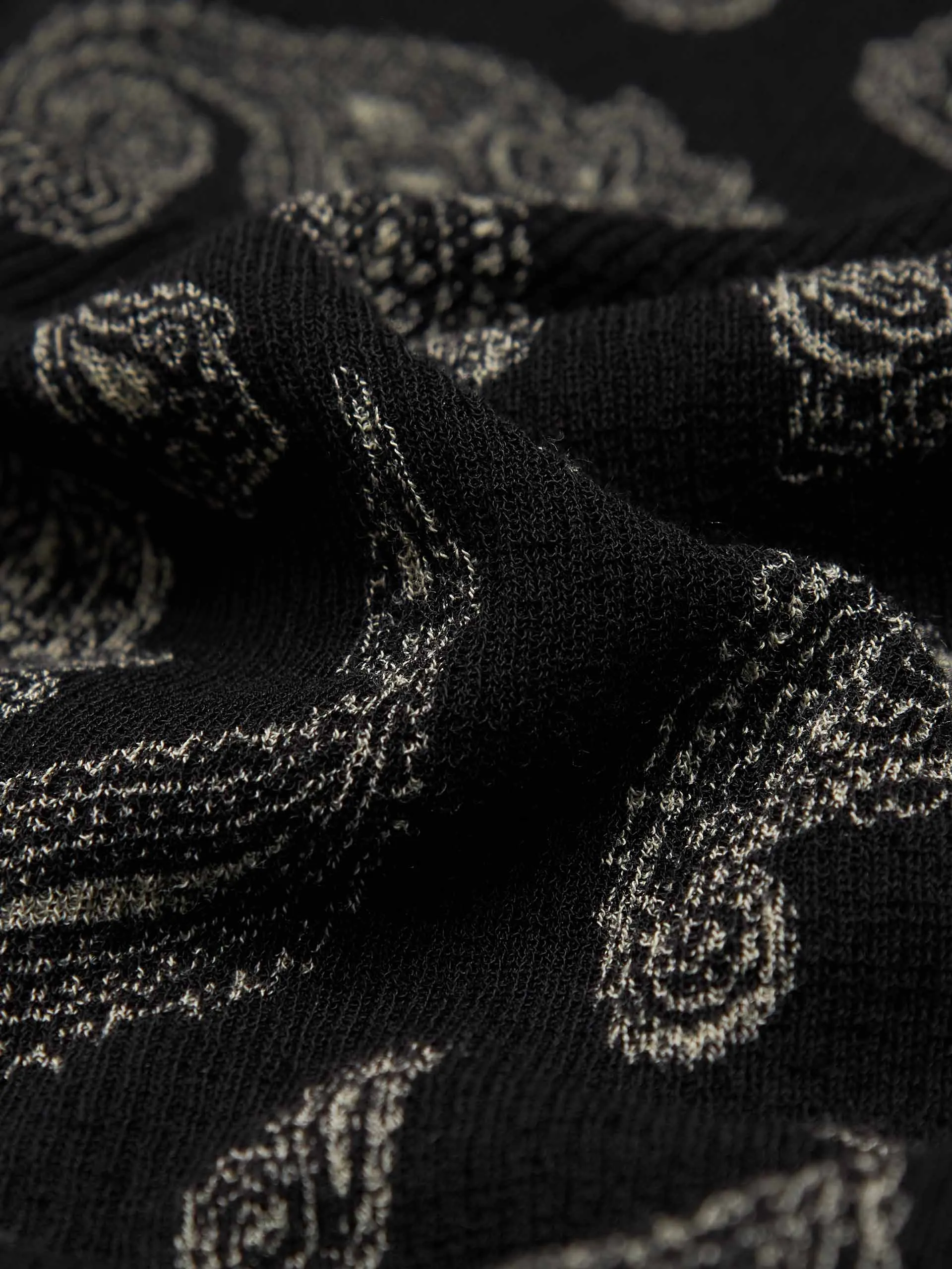 Stretchy Paisley Print Top