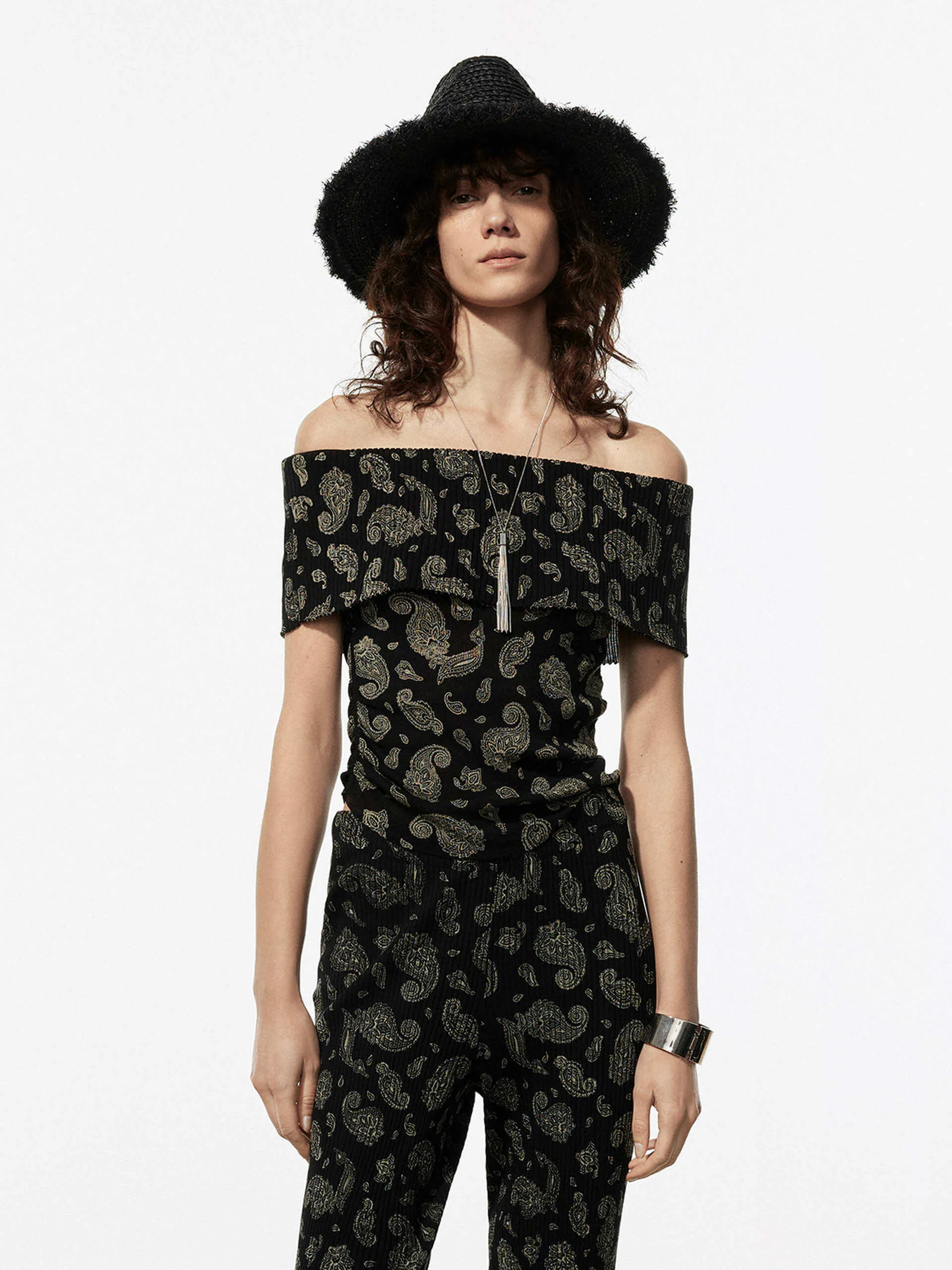 Stretchy Paisley Print Top